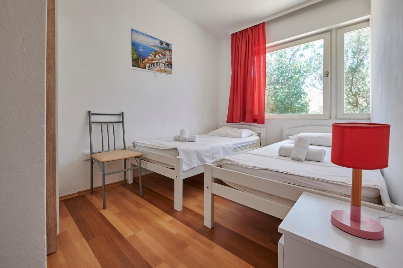 Apartments Balote Трогир Екстериор снимка