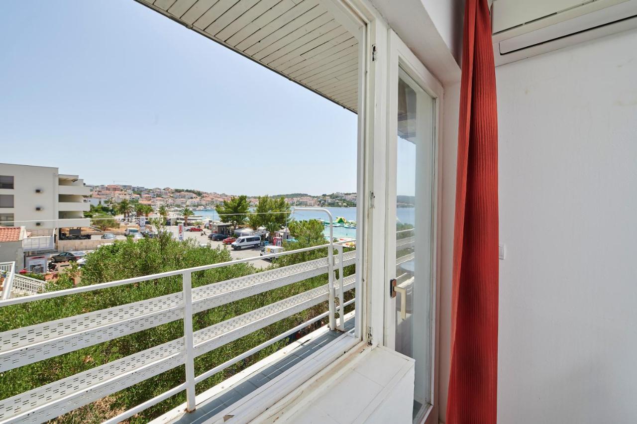 Apartments Balote Трогир Екстериор снимка