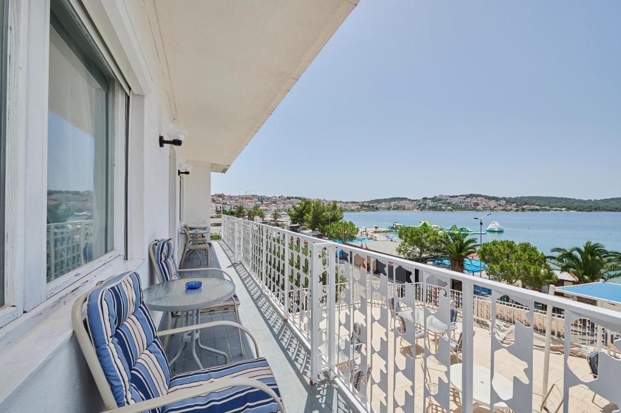 Apartments Balote Трогир Екстериор снимка